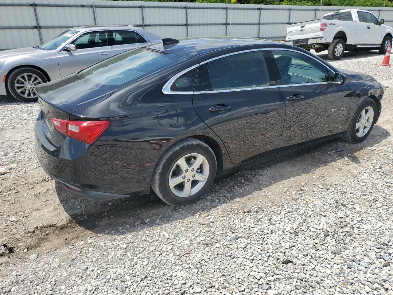 2023 Chevrolet Malibu Ls - Фото 3