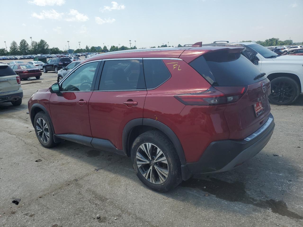 2021 Nissan Rogue Sv - Фото 2