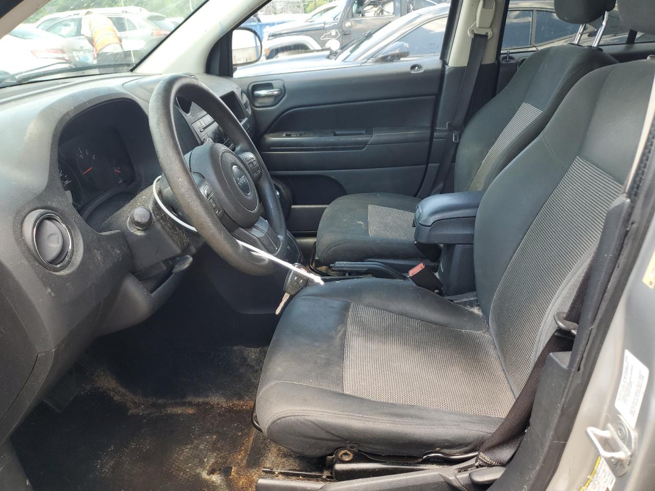 2012 Jeep Compass Sport - Image 7