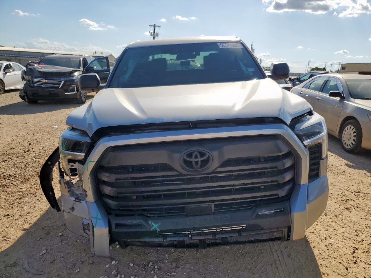 2025 Toyota Tundra Crewmax Sr - Фото 5