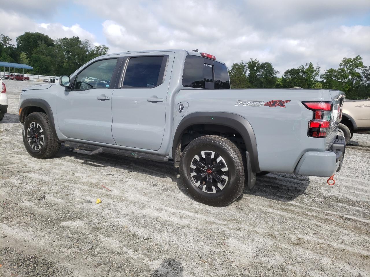 2024 Nissan Frontier S - Фото 2