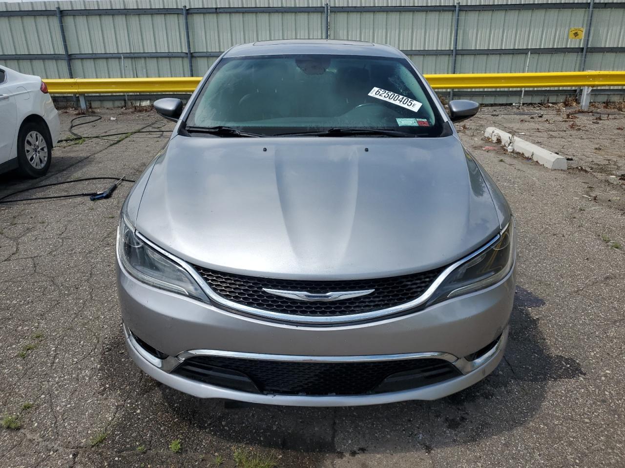 2015 Chrysler 200 C - Фото 5