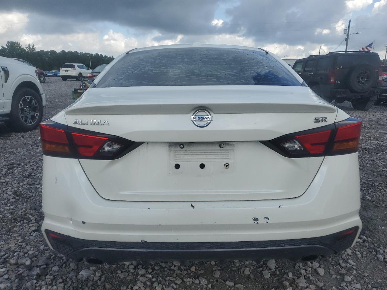 2019 Nissan Altima Sr - Image 6