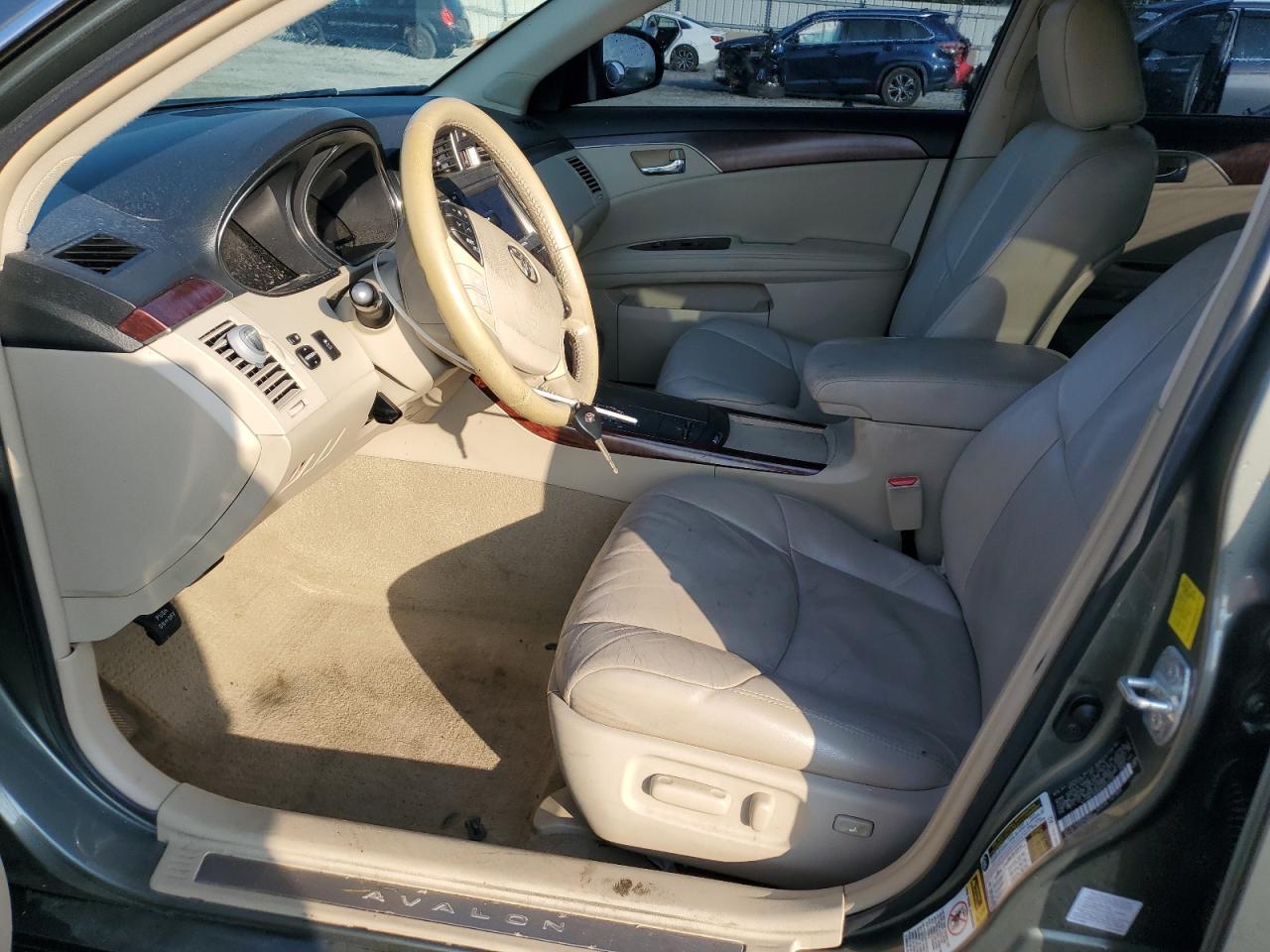 2011 Toyota Avalon Base - Фото 7