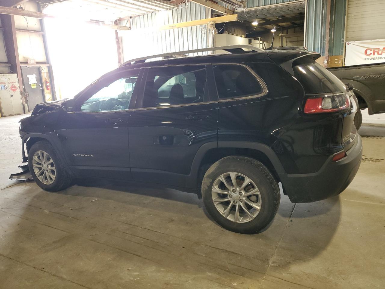 2019 Jeep Cherokee Latitude - Фото 2