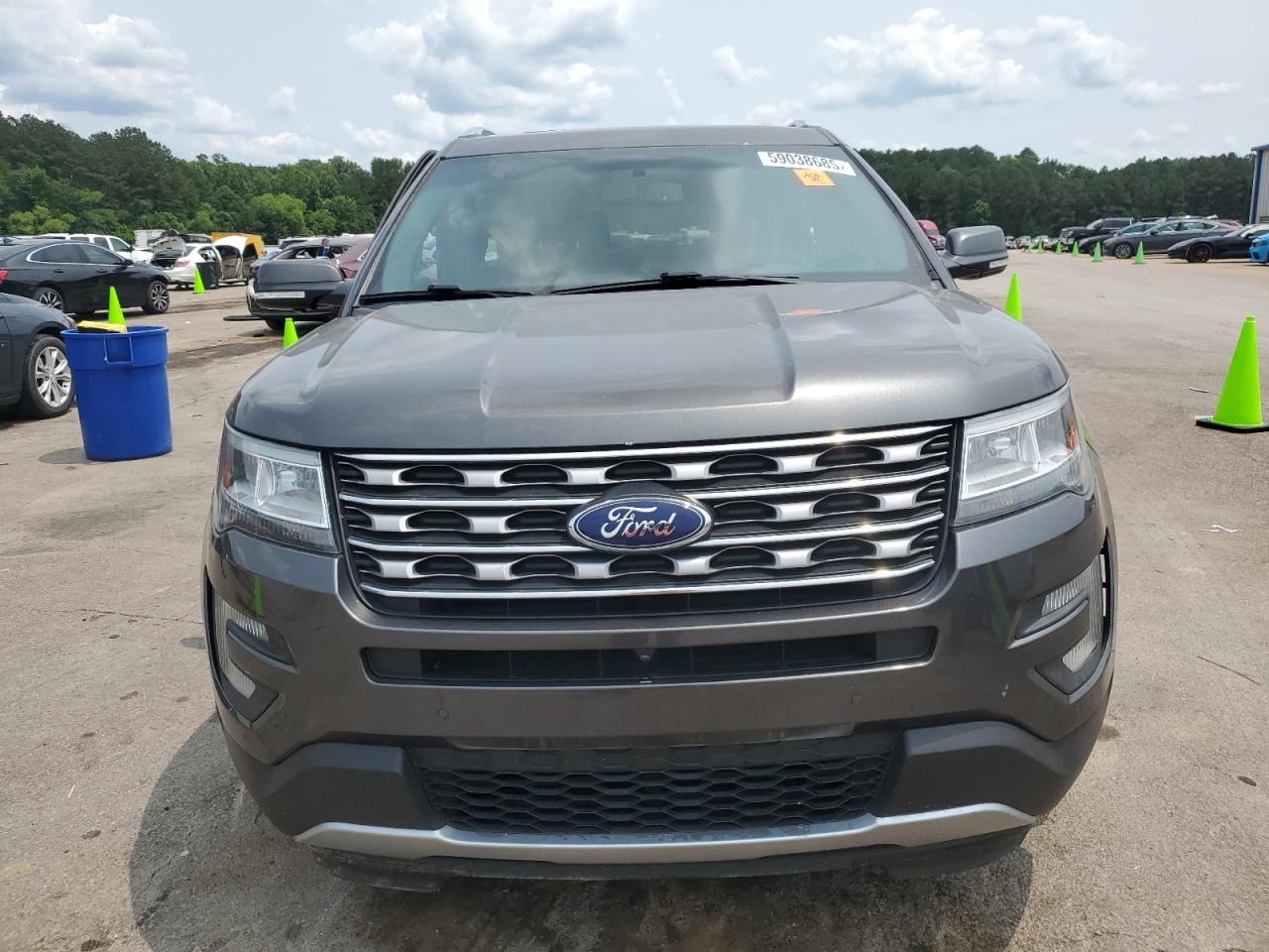 2017 Ford Explorer Limited - Image 5