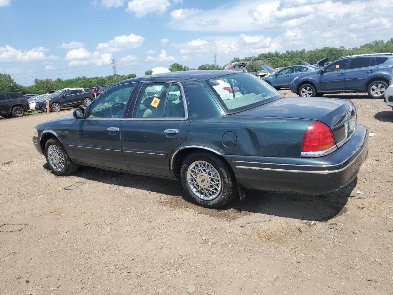 1998 Ford Crown Victoria - Фото 2