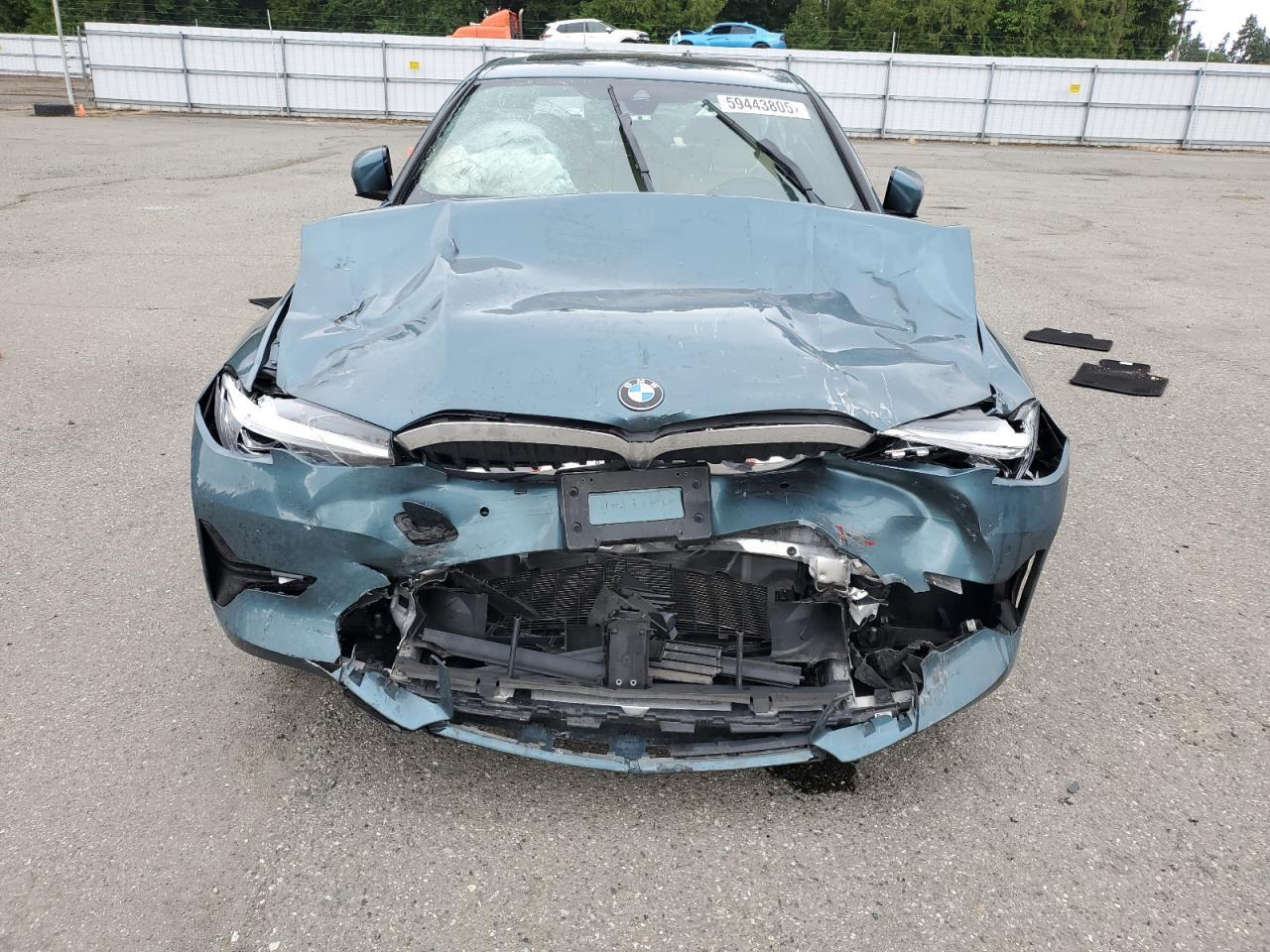 2021 BMW 330Xi - Фото 5