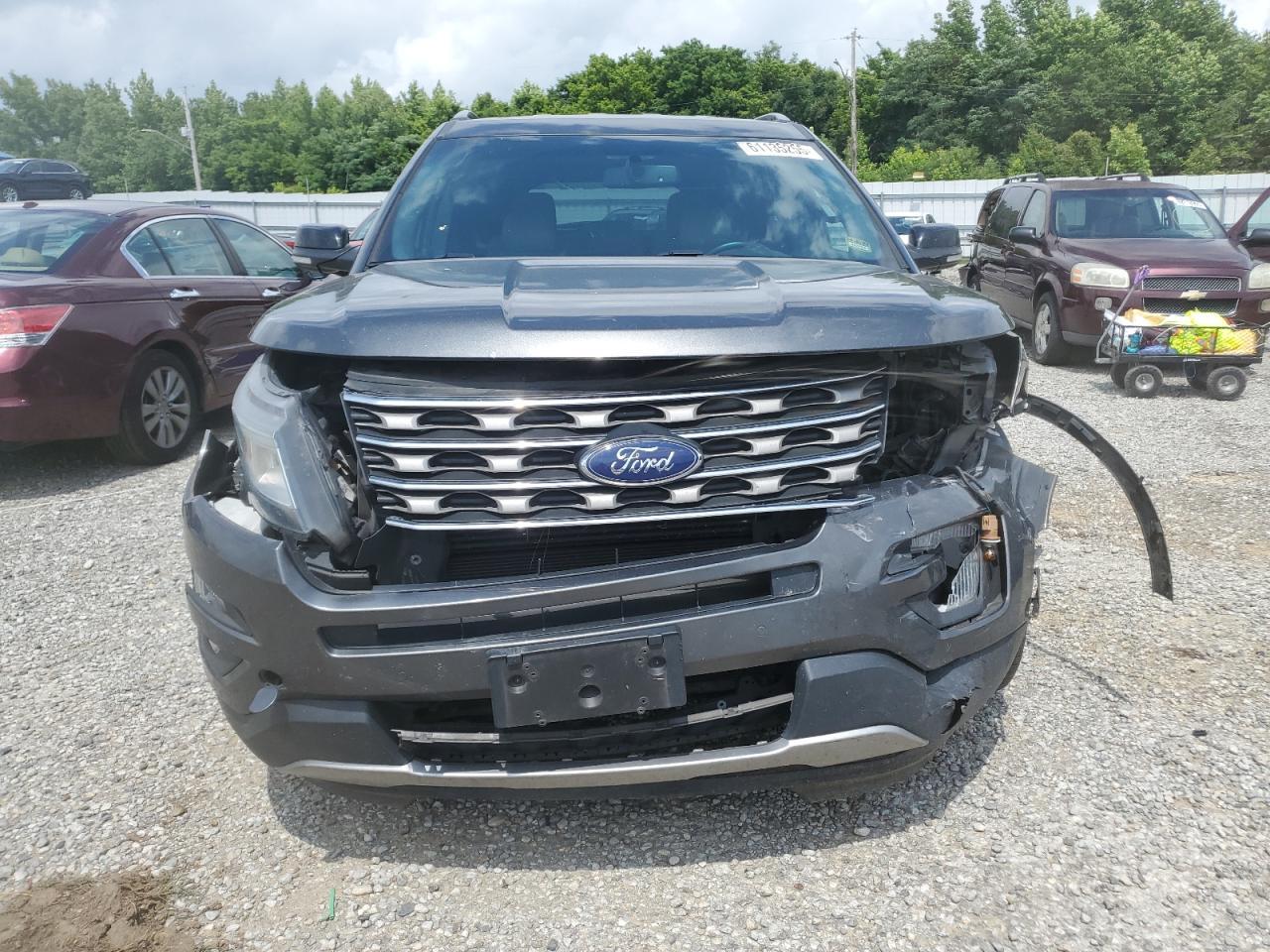 2017 Ford Explorer Xlt - Фото 5