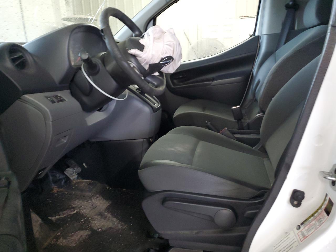 2015 Nissan Nv200 2.5S - Фото 7