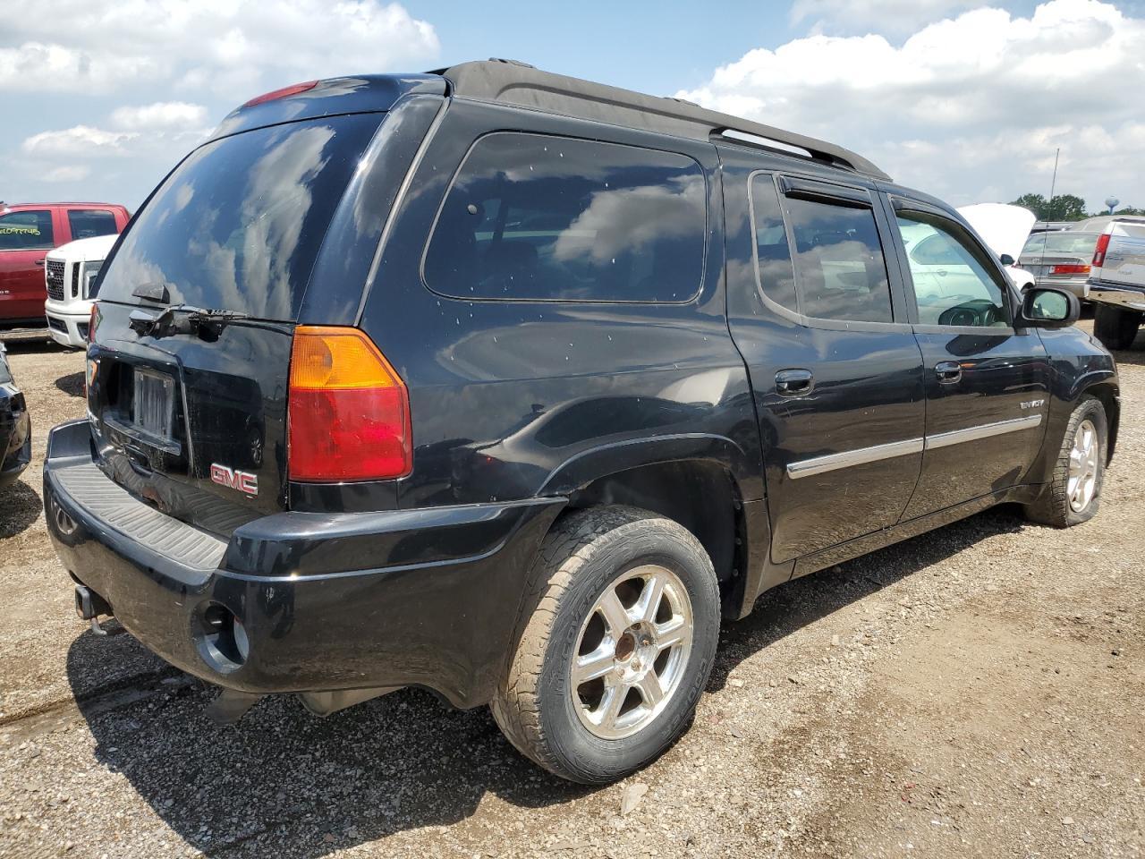 2006 GMC Envoy Xl - Image 3