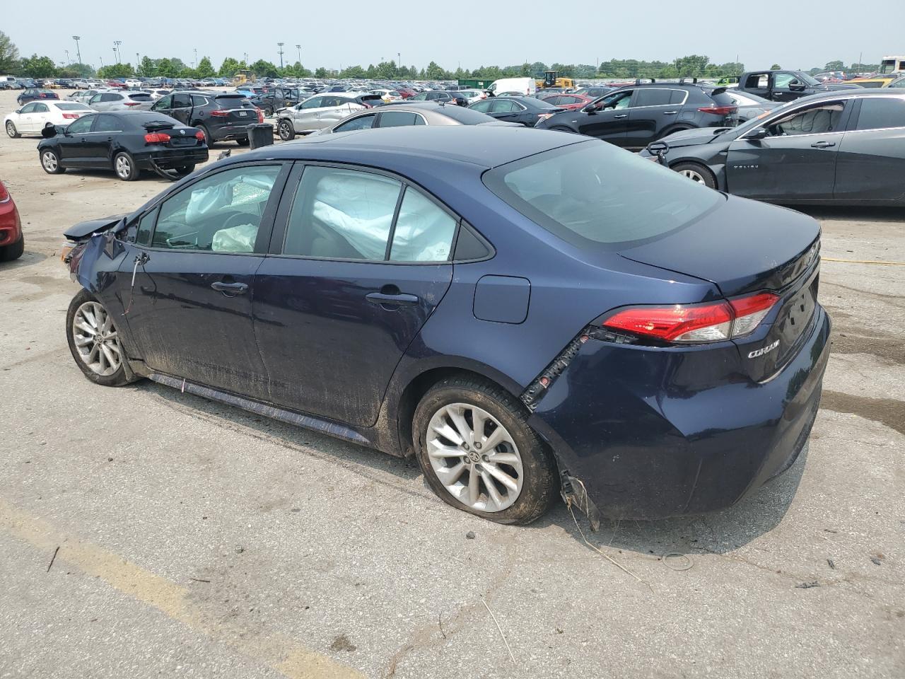 2020 Toyota Corolla Le - Фото 2