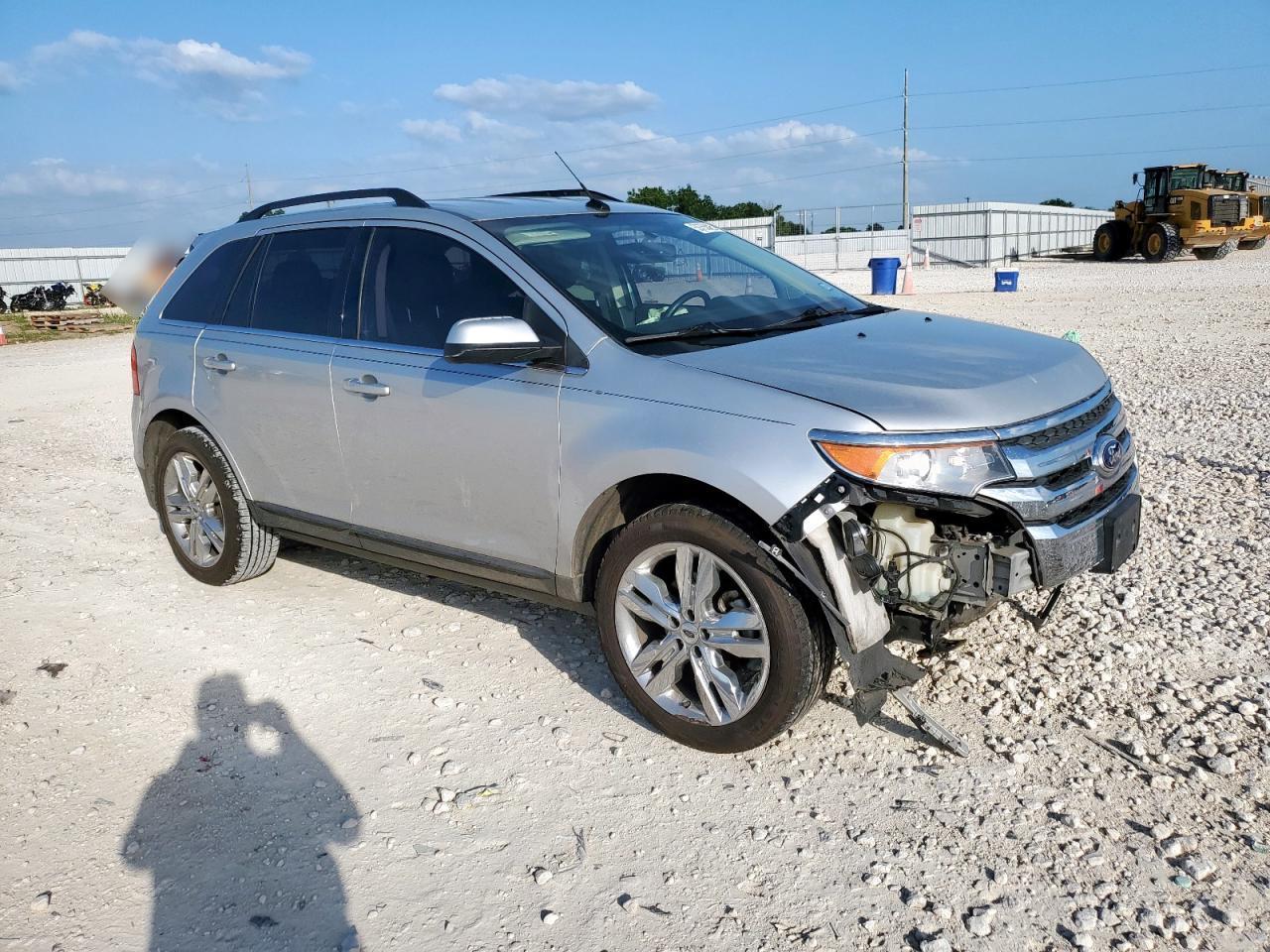 2014 Ford Edge Limited - Image 4