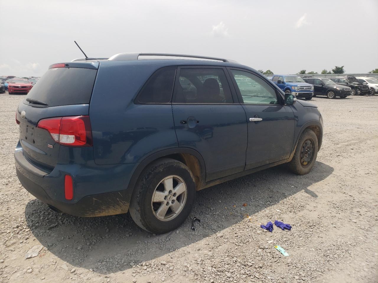 2014 Kia Sorento Lx - Image 3