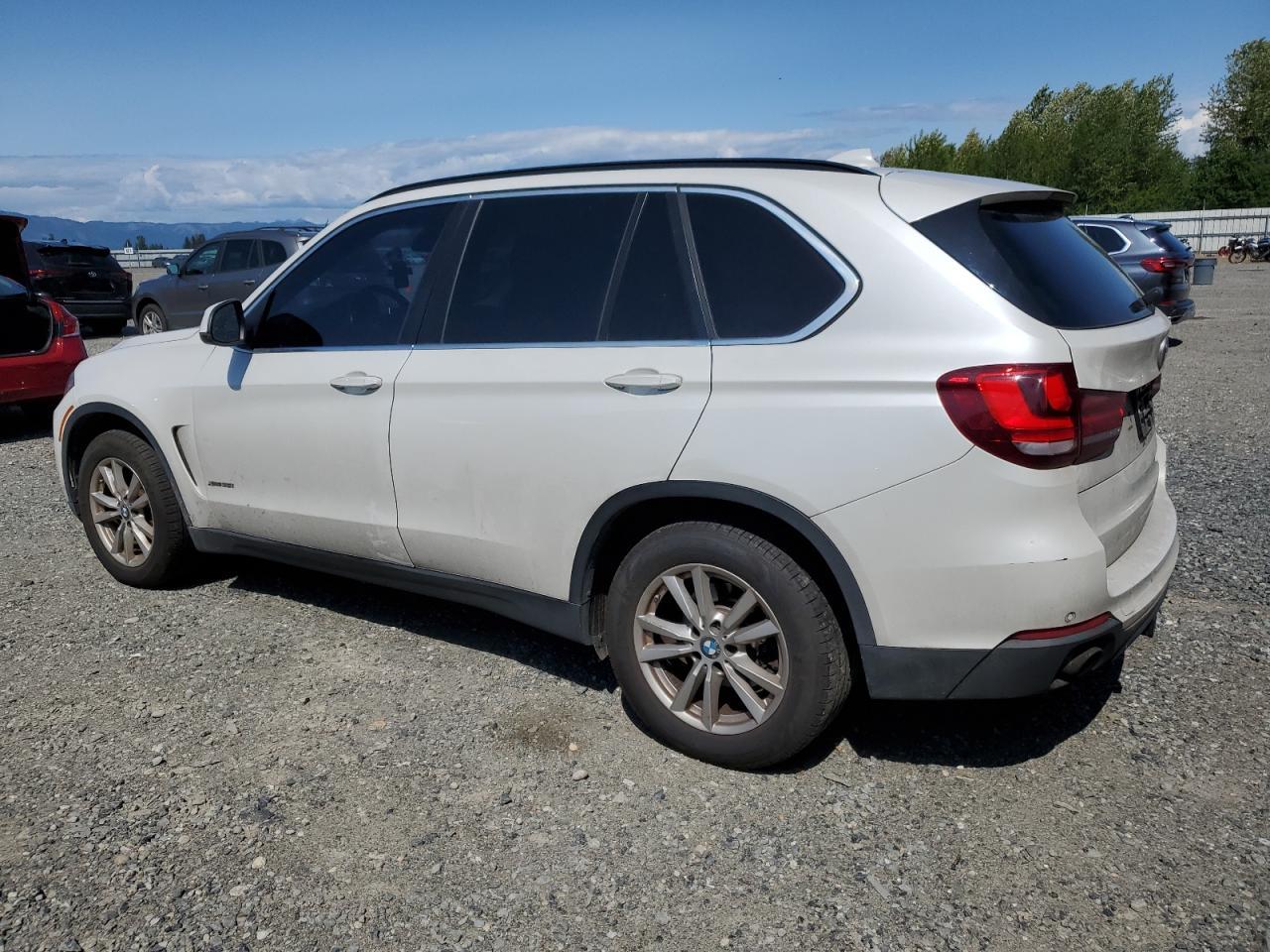 2015 BMW X5 xDrive35I - Image 2