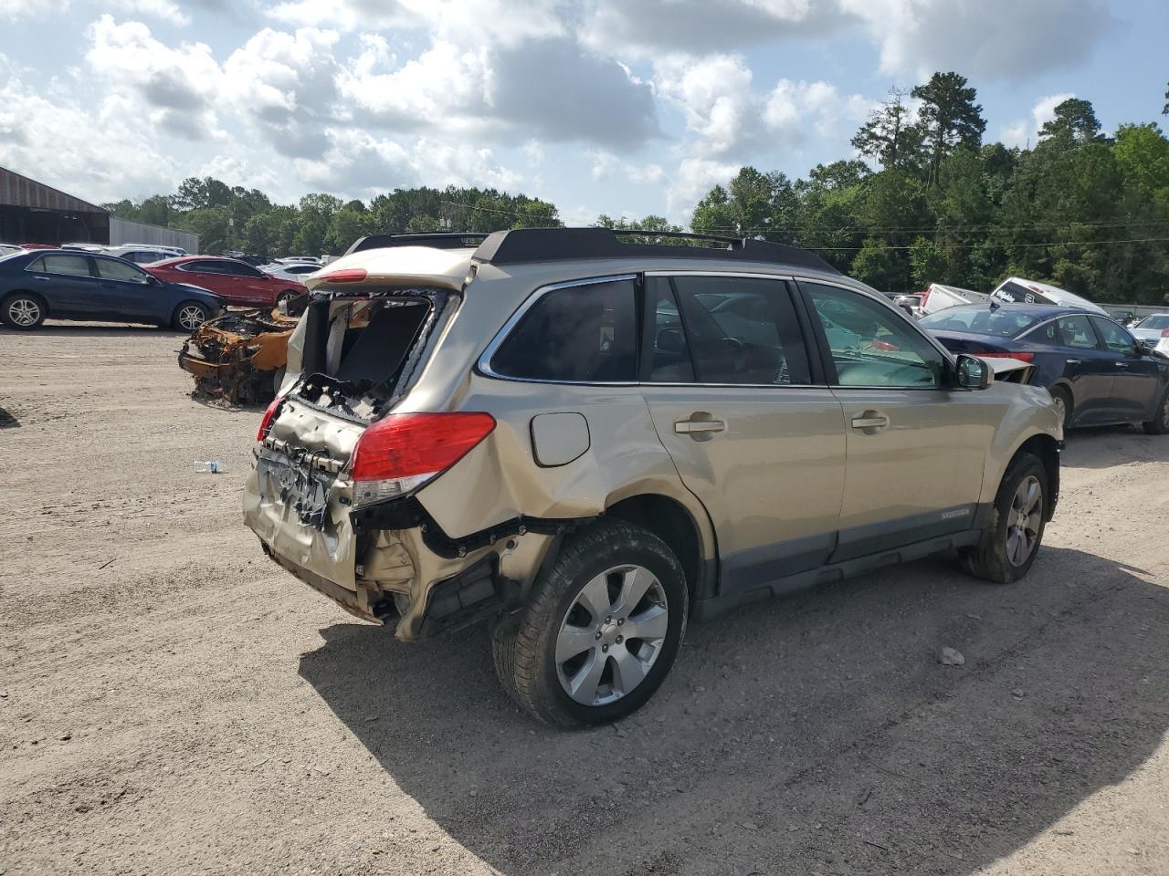 2010 Subaru Outback 2.5I Premium - Фото 3