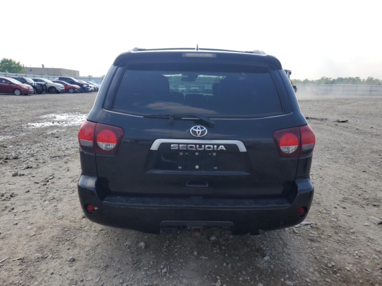 2021 Toyota Sequoia Platinum - Фото 6