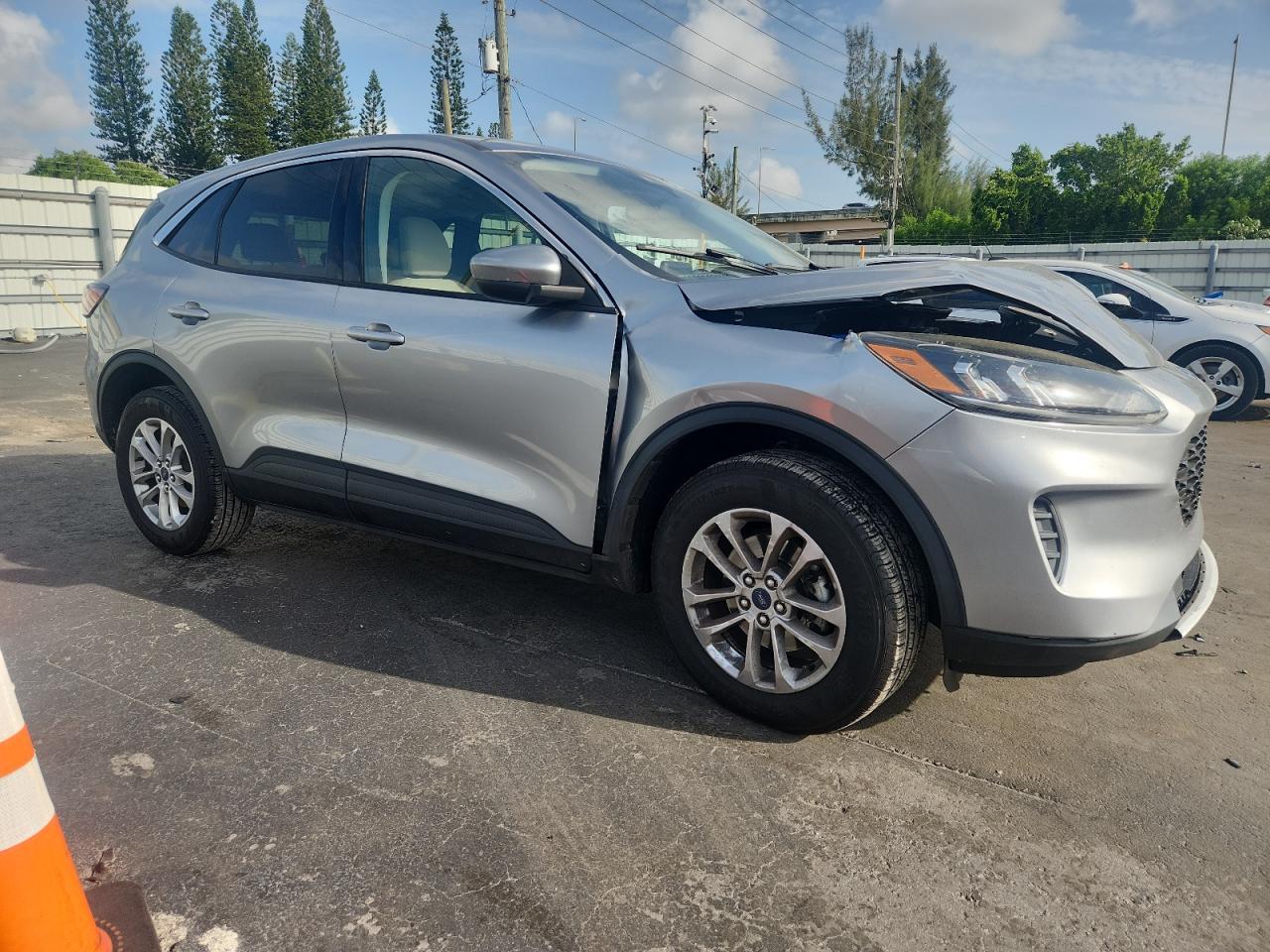 2021 Ford Escape Se - Фото 4