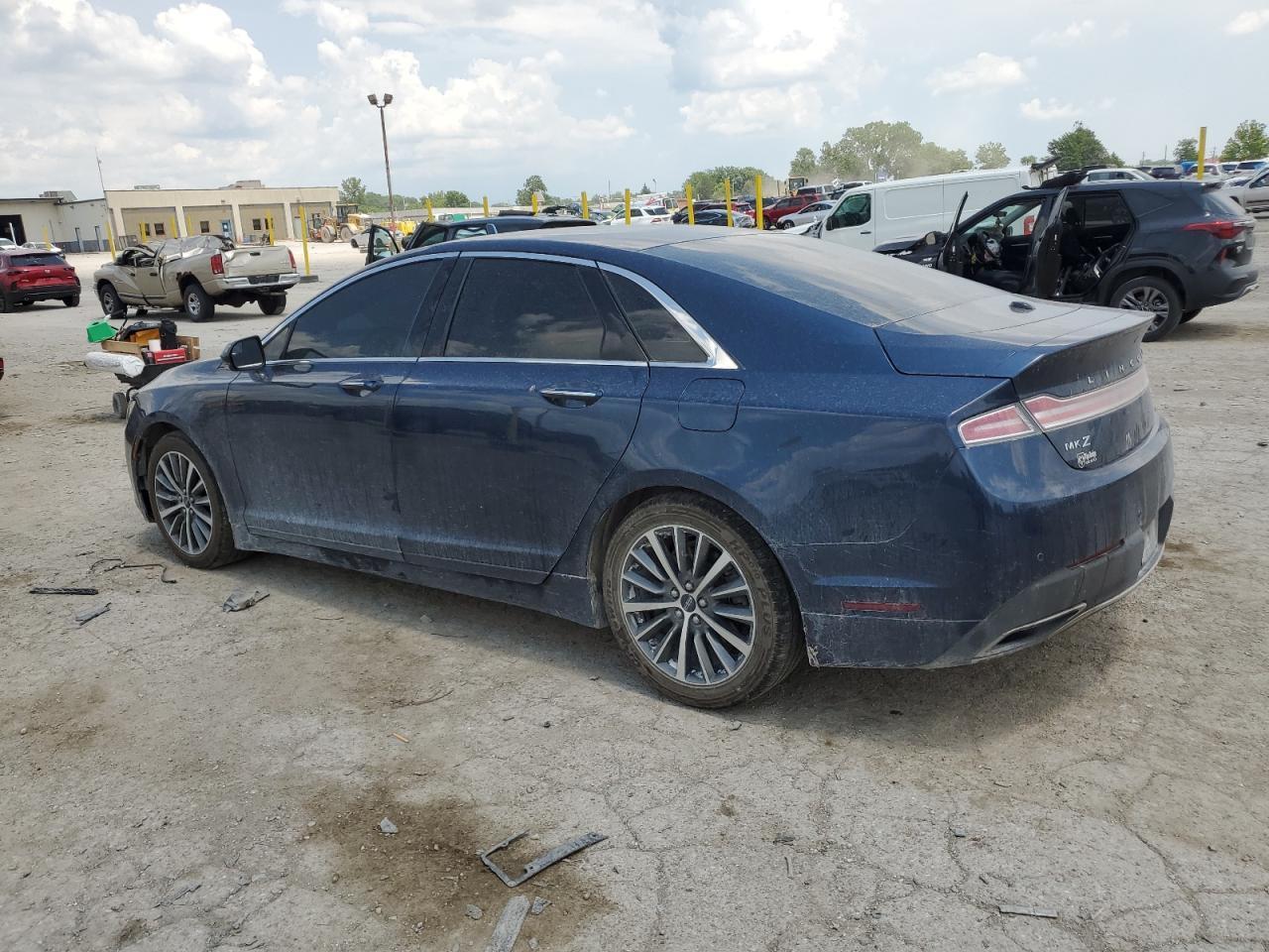 2017 Lincoln Mkz Select - Фото 2