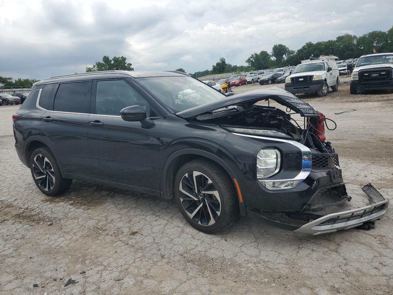 2022 Mitsubishi Outlander Sel - Фото 4