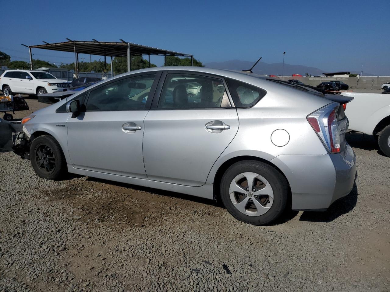 2014 Toyota Prius - Фото 2