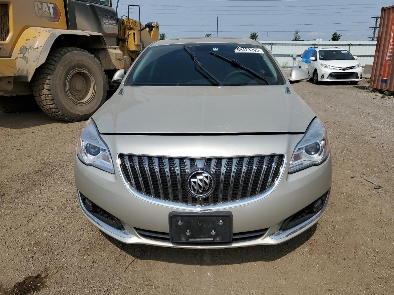 2016 Buick Regal - Image 5