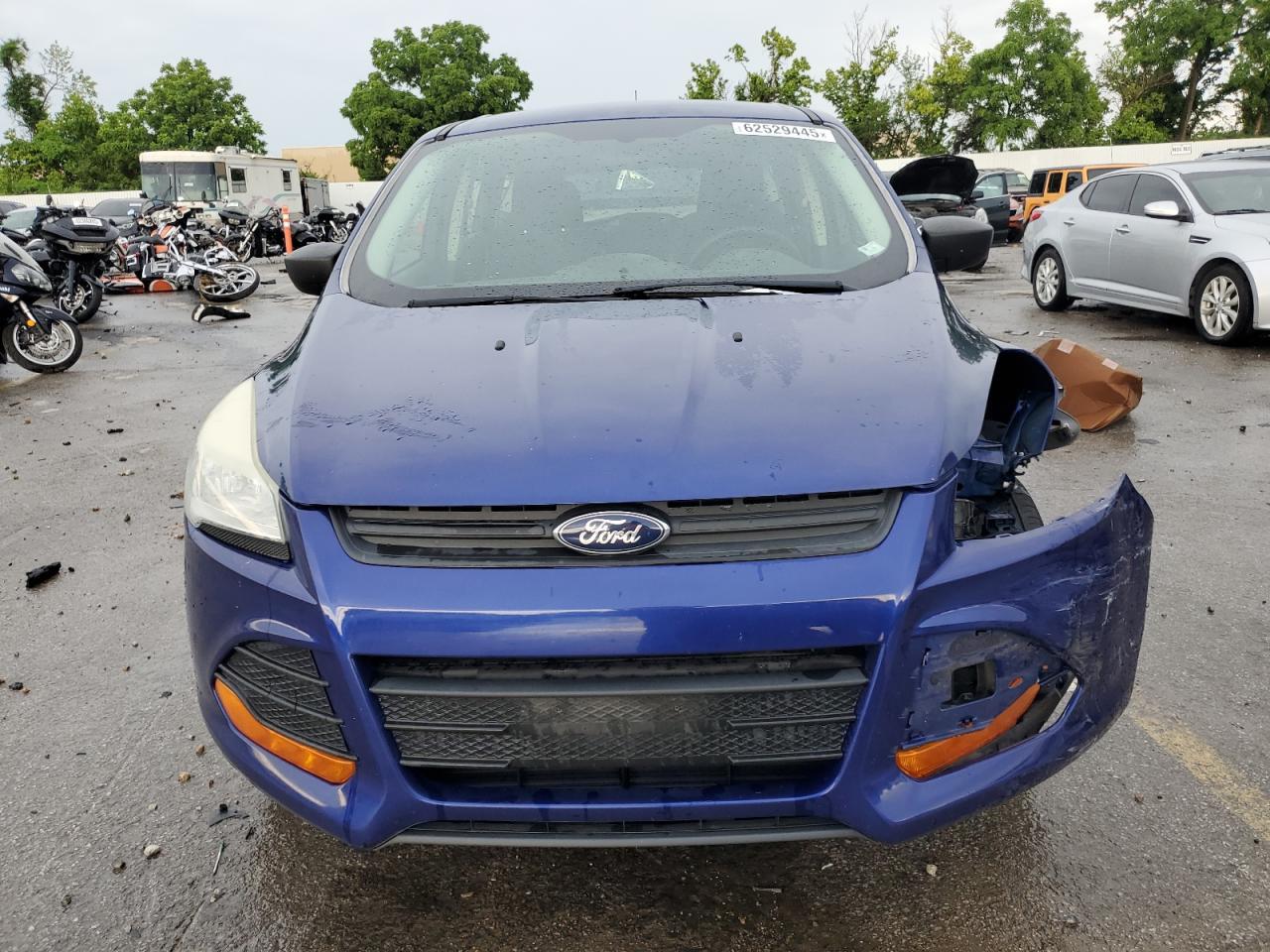 2013 Ford Escape S - Фото 5