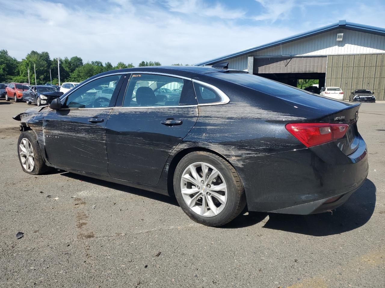 2023 Chevrolet Malibu Lt - Фото 2