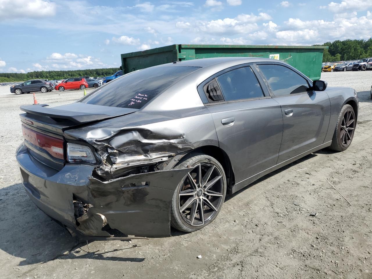 2011 Dodge Charger - Фото 3
