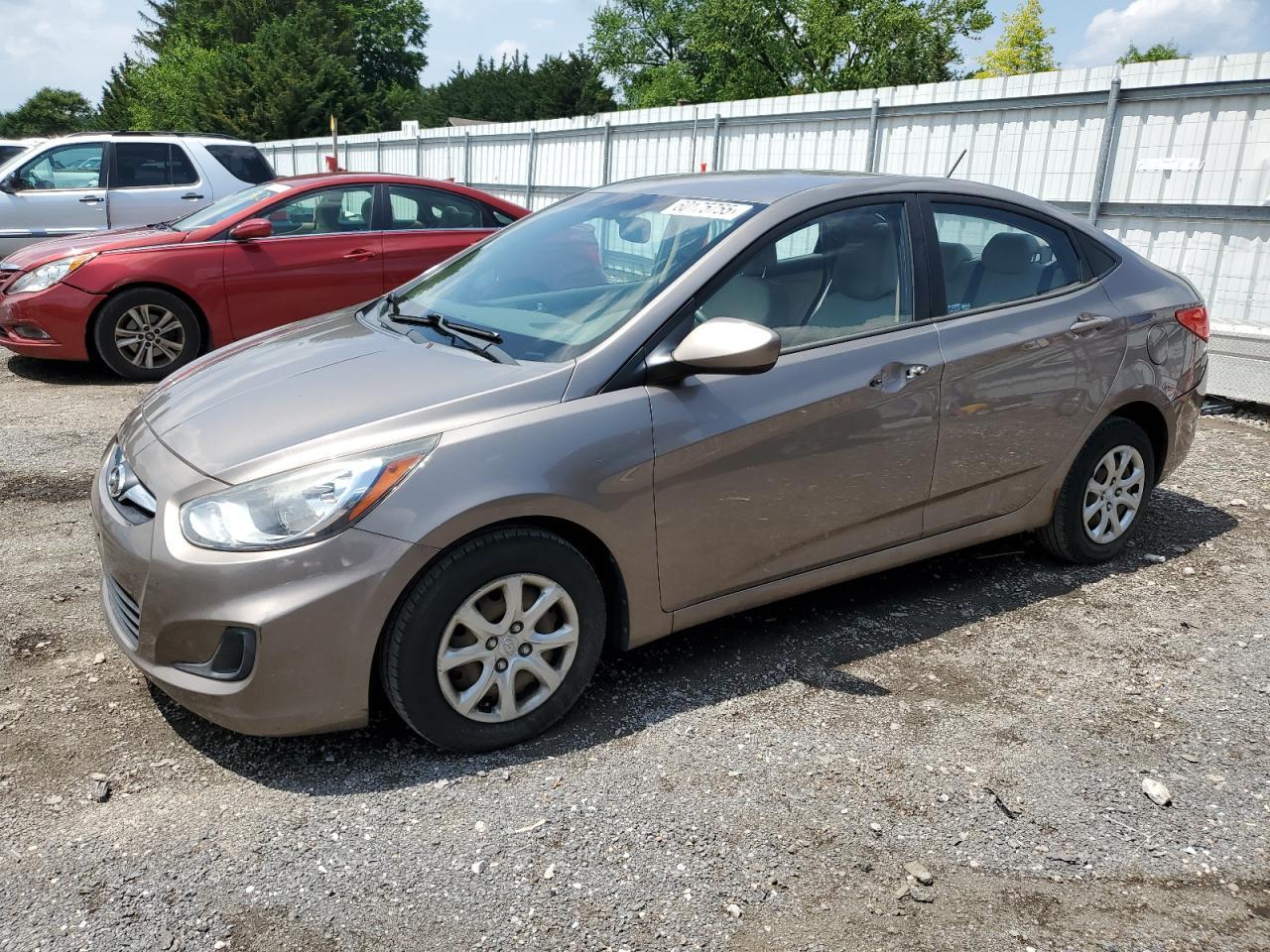2013 Hyundai Accent Gls