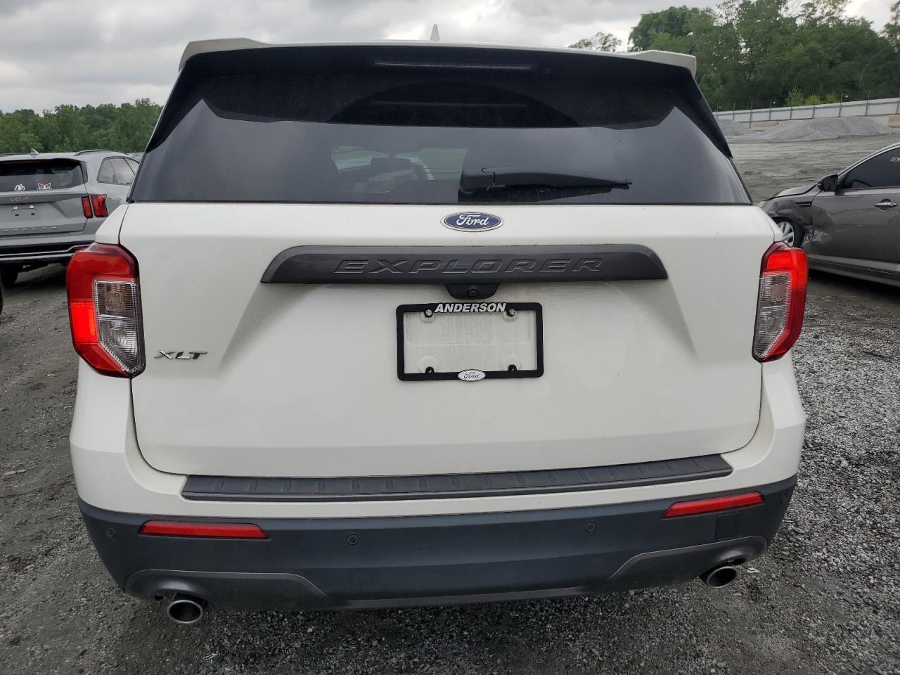 2021 Ford Explorer Xlt - Image 6