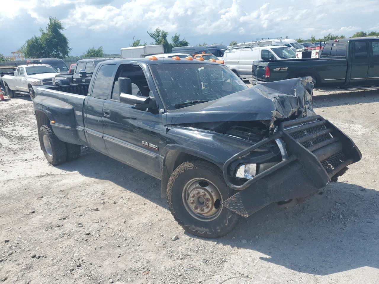 1999 Dodge Ram 3500 - Фото 4