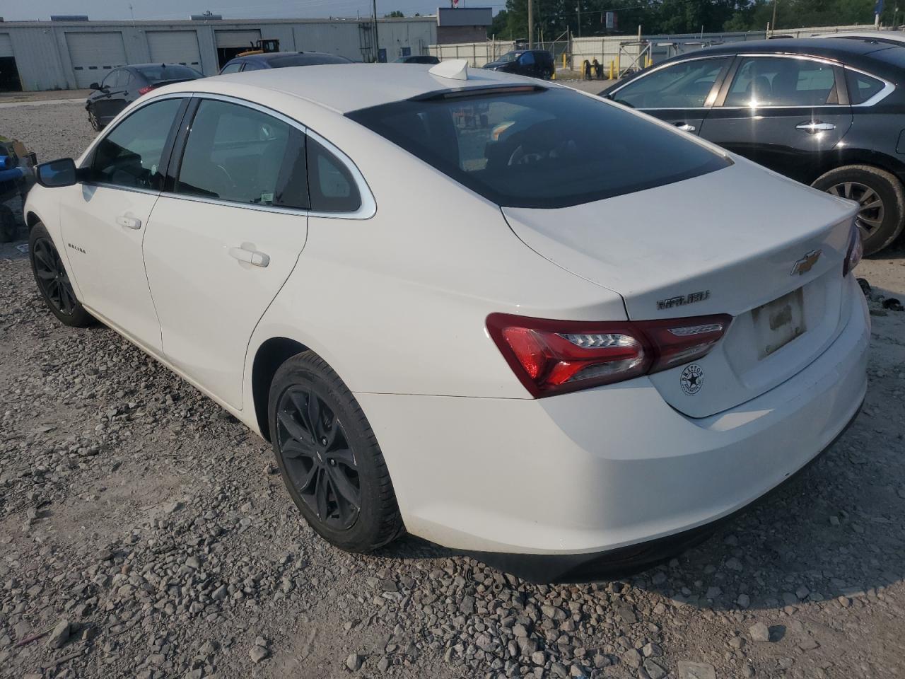 2020 Chevrolet Malibu Lt - Фото 2