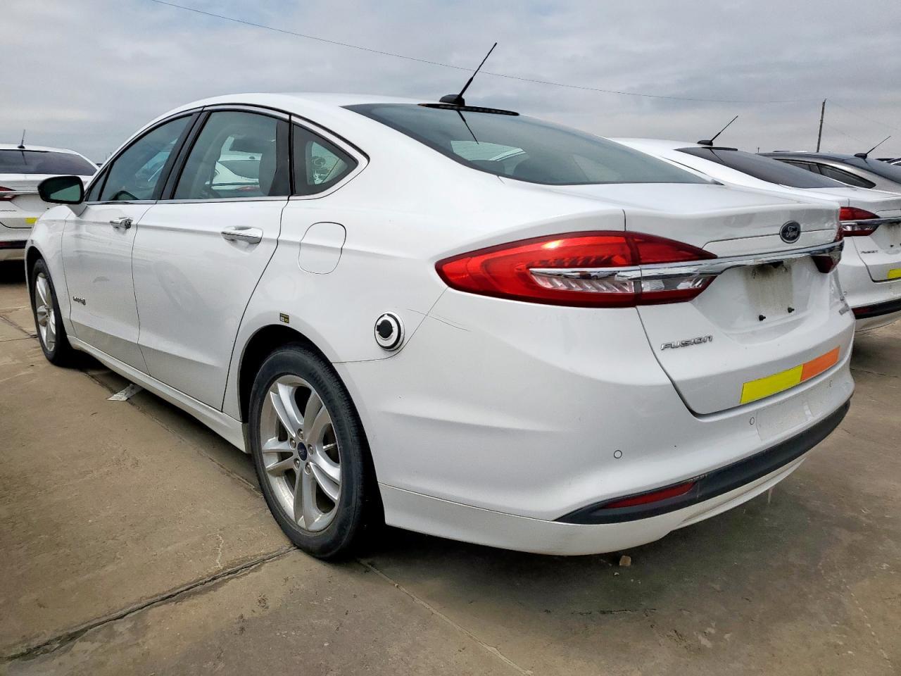 2018 Ford Fusion Se Hybrid - Фото 2
