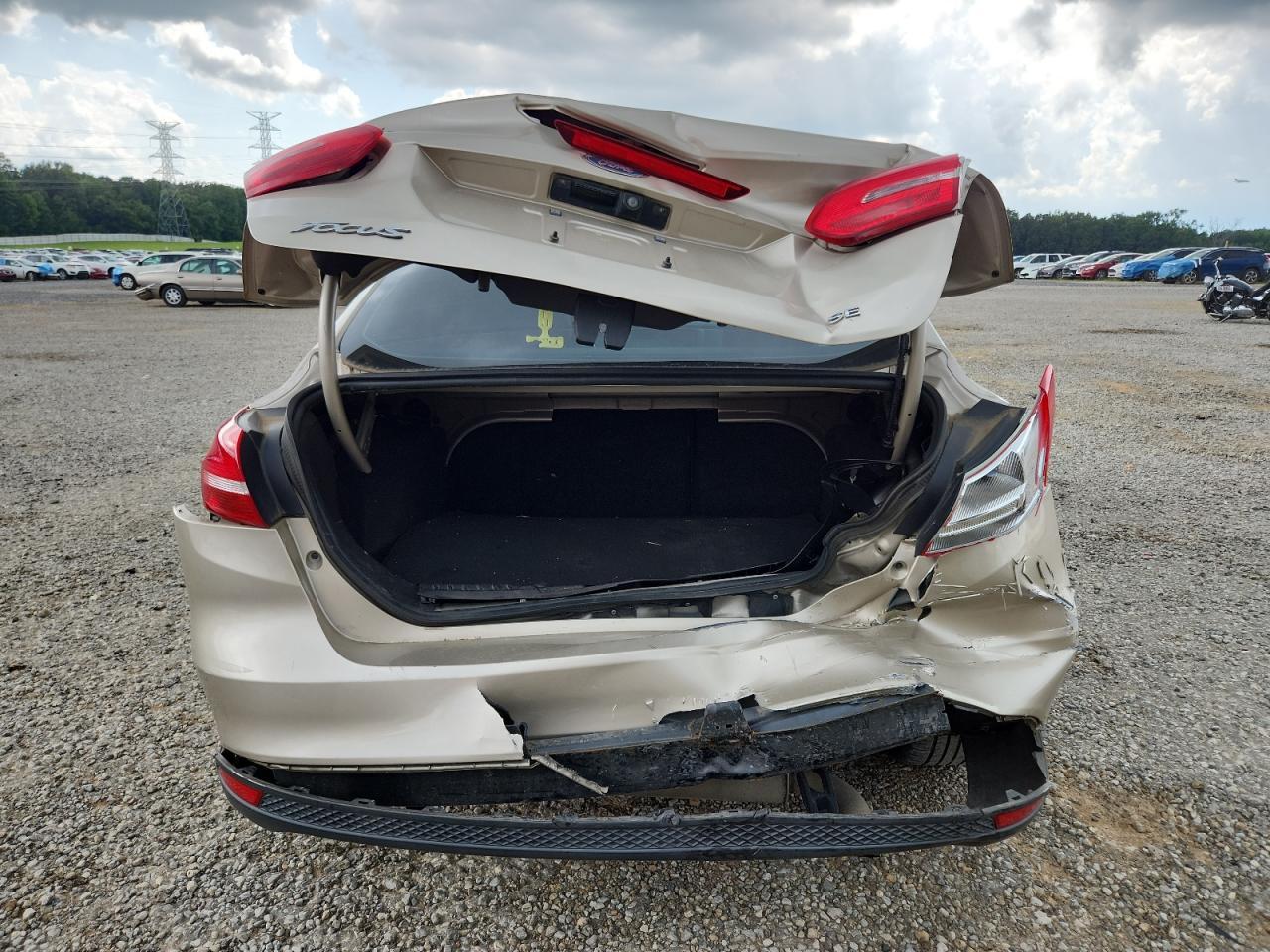 2017 Ford Focus Se - Фото 6