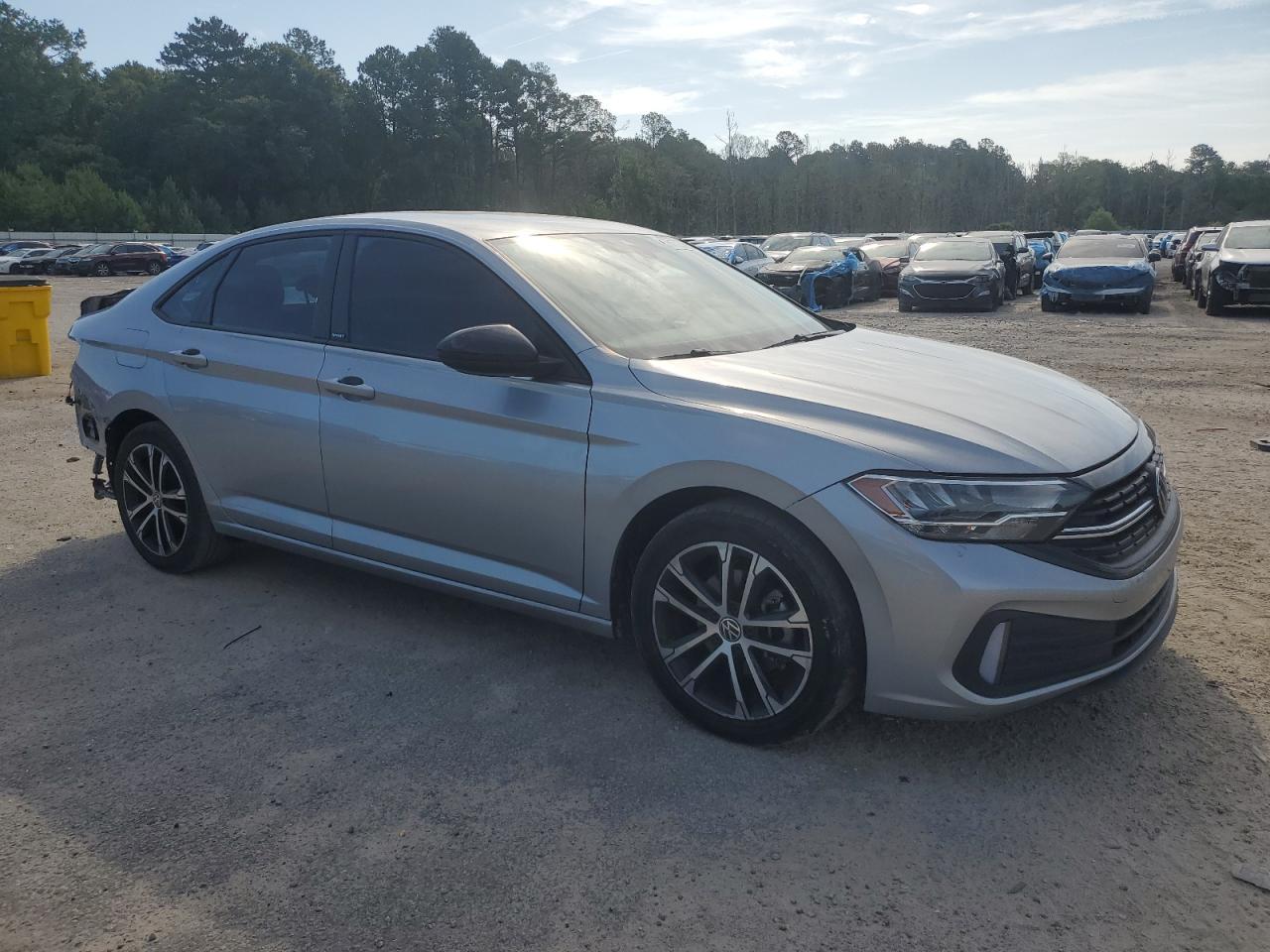 2023 Volkswagen Jetta Sport - Фото 4