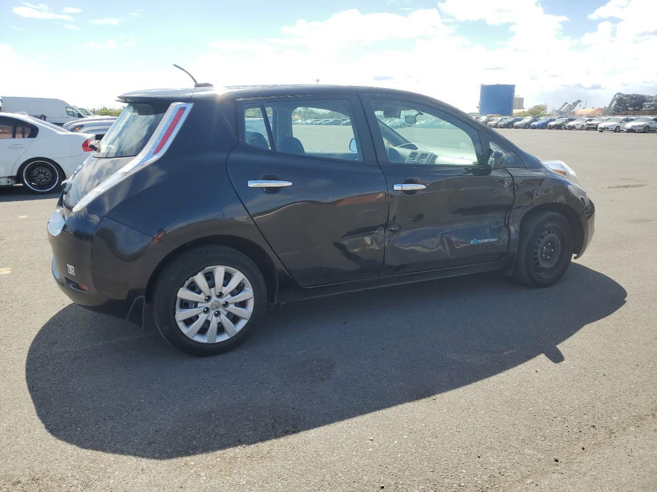 2015 Nissan Leaf S - Image 3