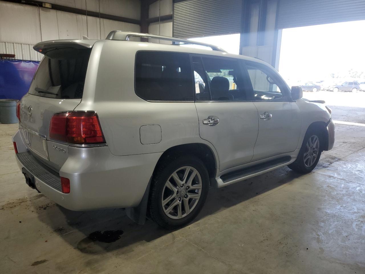 2010 Lexus Lx 570 - Фото 3