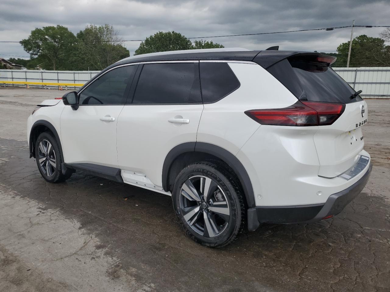 2024 Nissan Rogue Sl - Фото 2