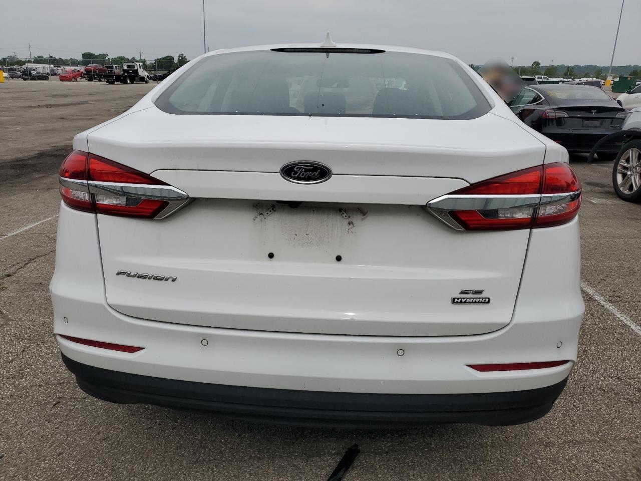 2020 Ford Fusion Se - Image 6