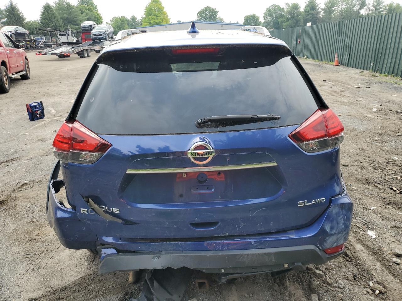 2017 Nissan Rogue S - Image 6