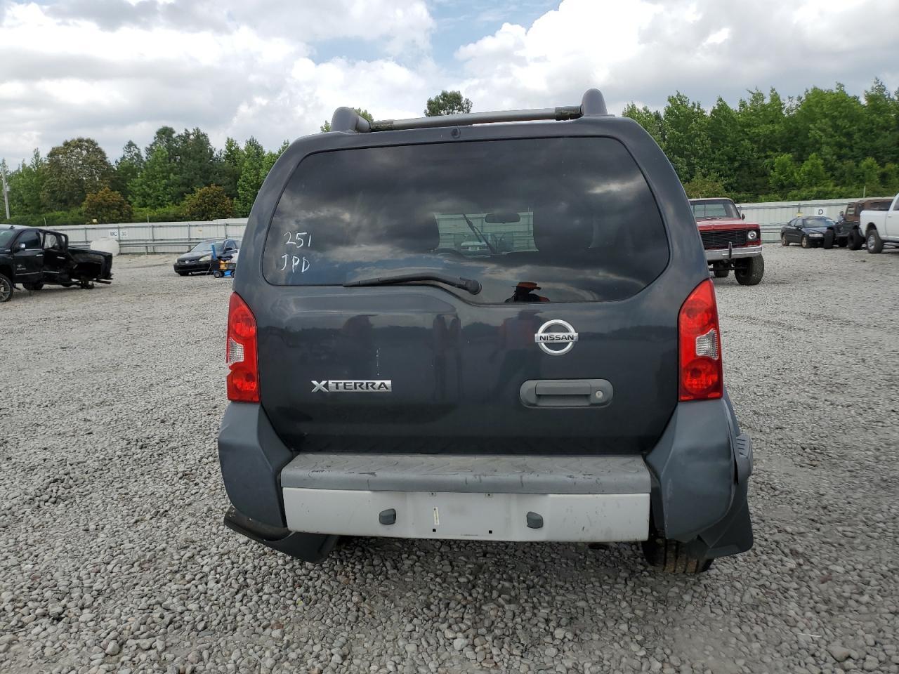 2013 Nissan Xterra X - Фото 6