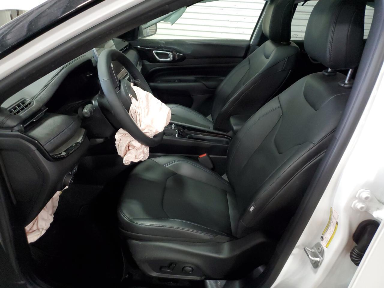 2025 Jeep Compass Limited - Image 7