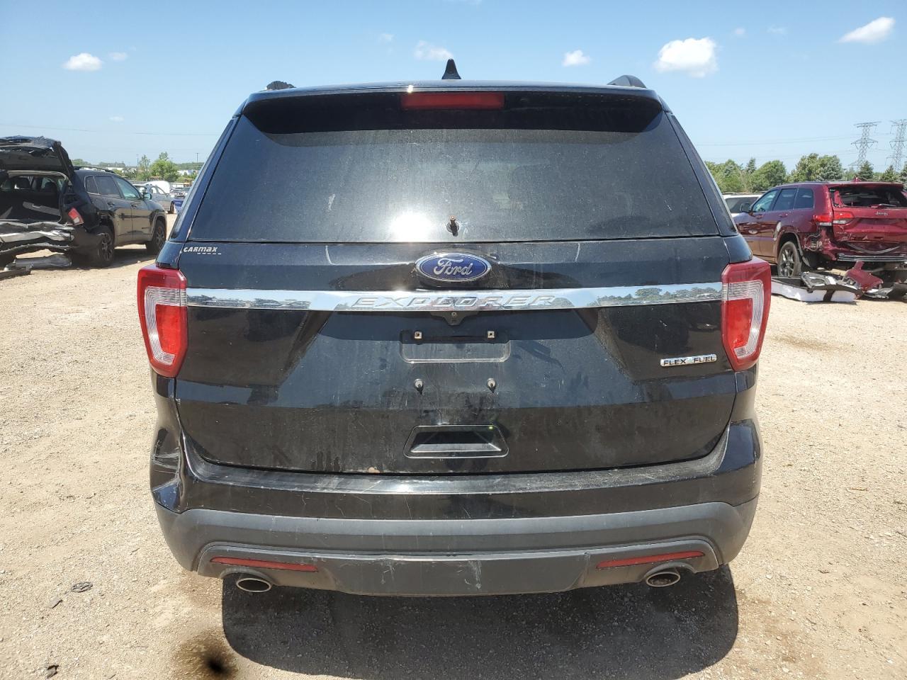 2016 Ford Explorer - Image 6