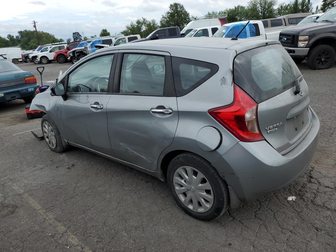 2015 Nissan Versa Note S - Фото 2