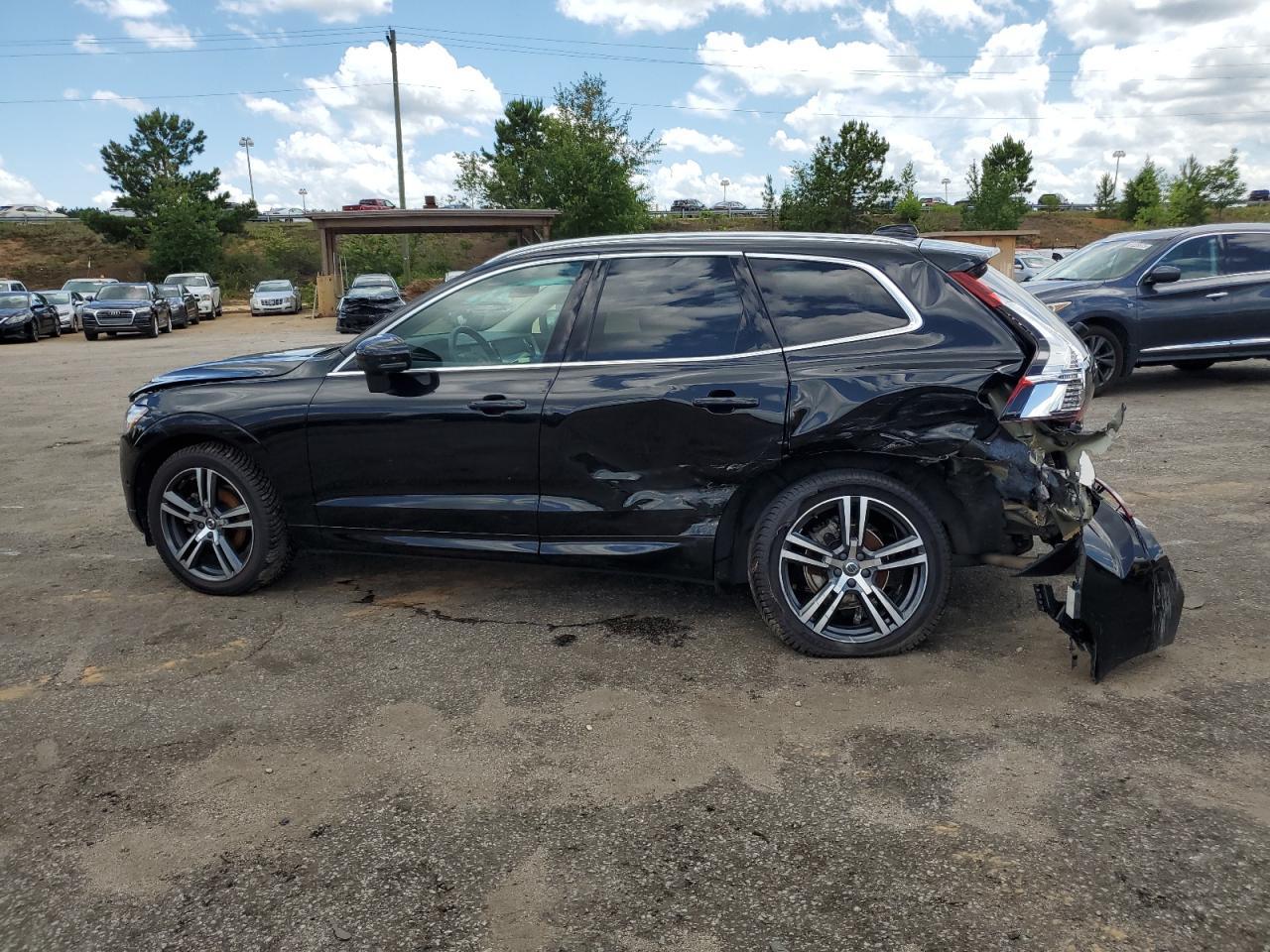 2019 Volvo Xc60 T5 Momentum - Image 2