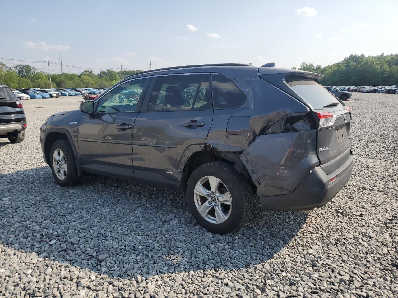 2020 Toyota Rav4 Le - Фото 2