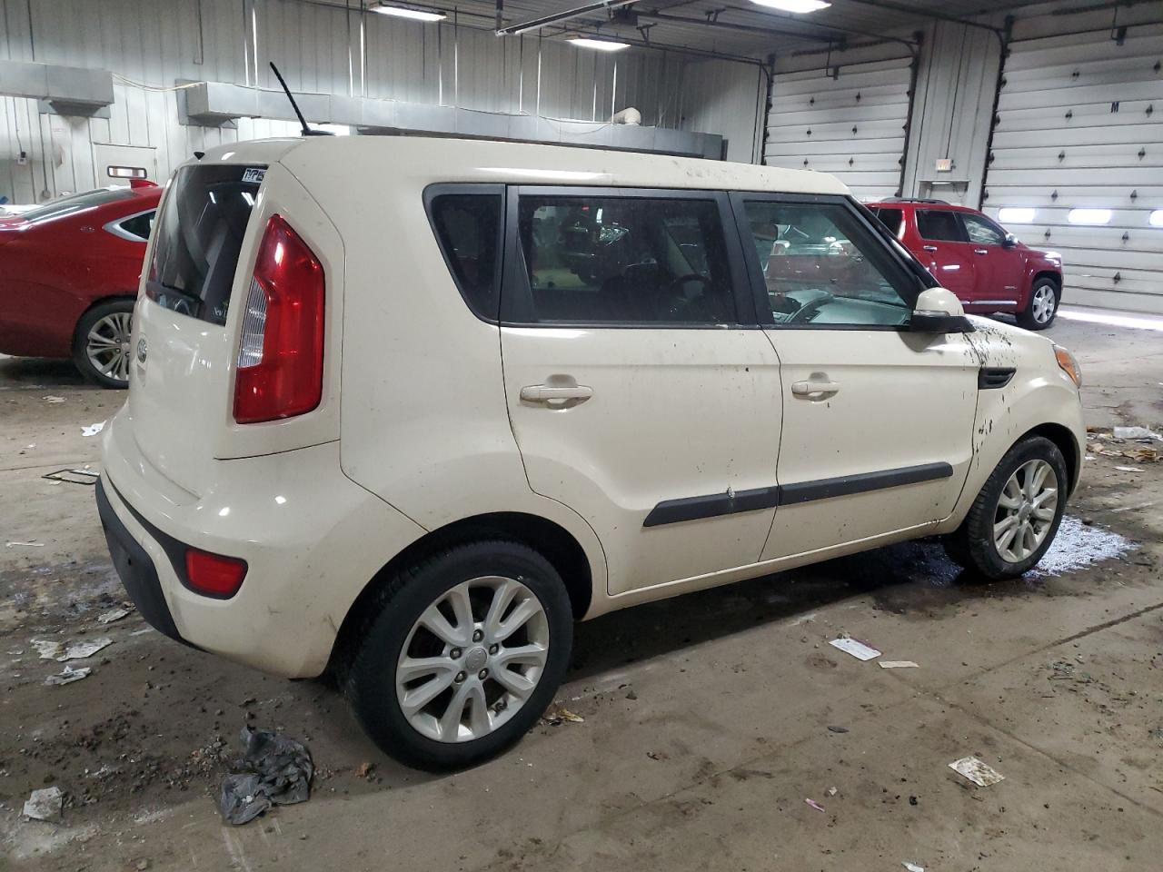 2013 Kia Soul + - Image 3