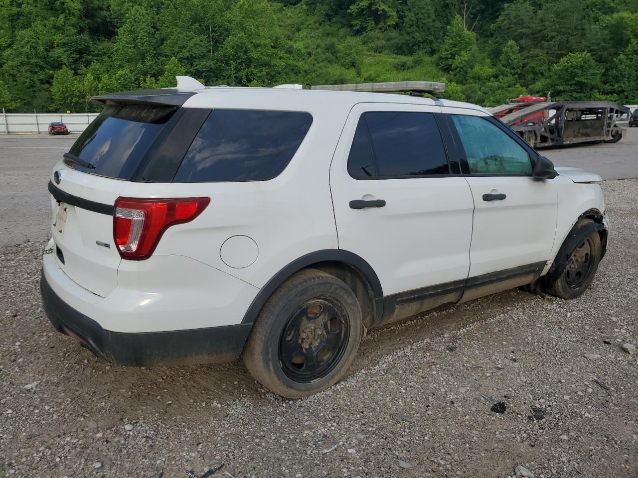 2017 Ford Explorer Police Interceptor - Фото 3