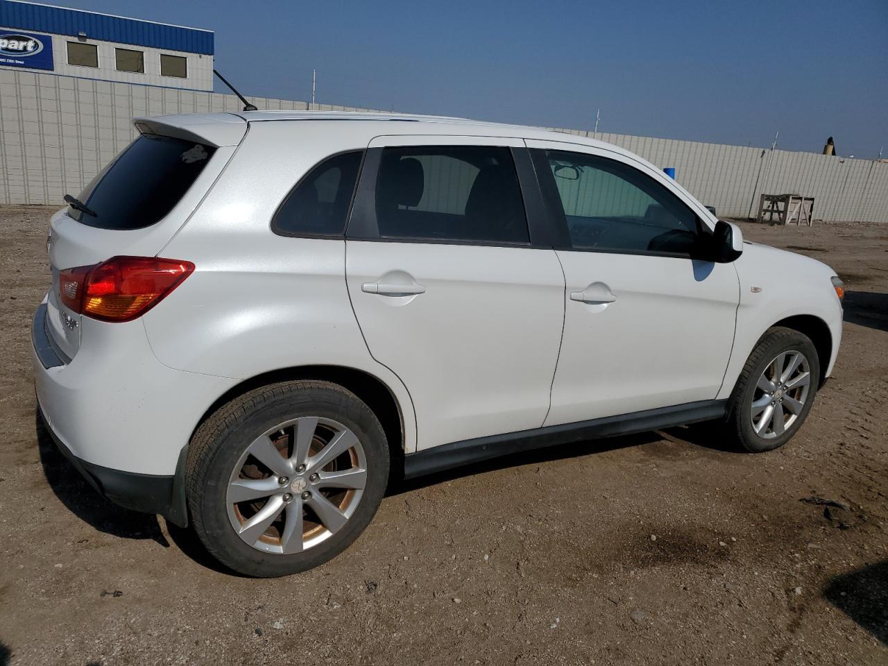 2013 Mitsubishi Outlander Sport Es - Фото 3